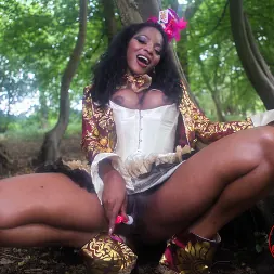 Jasmine Webb in 'Jasmine Webb' Alice in Wonderland (Thumbnail 20)