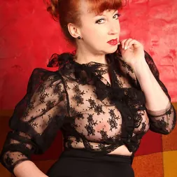 Red XXX in 'Red XXX' Pointy (Thumbnail 4)