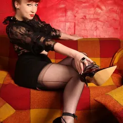 Red XXX in 'Red XXX' Pointy (Thumbnail 5)